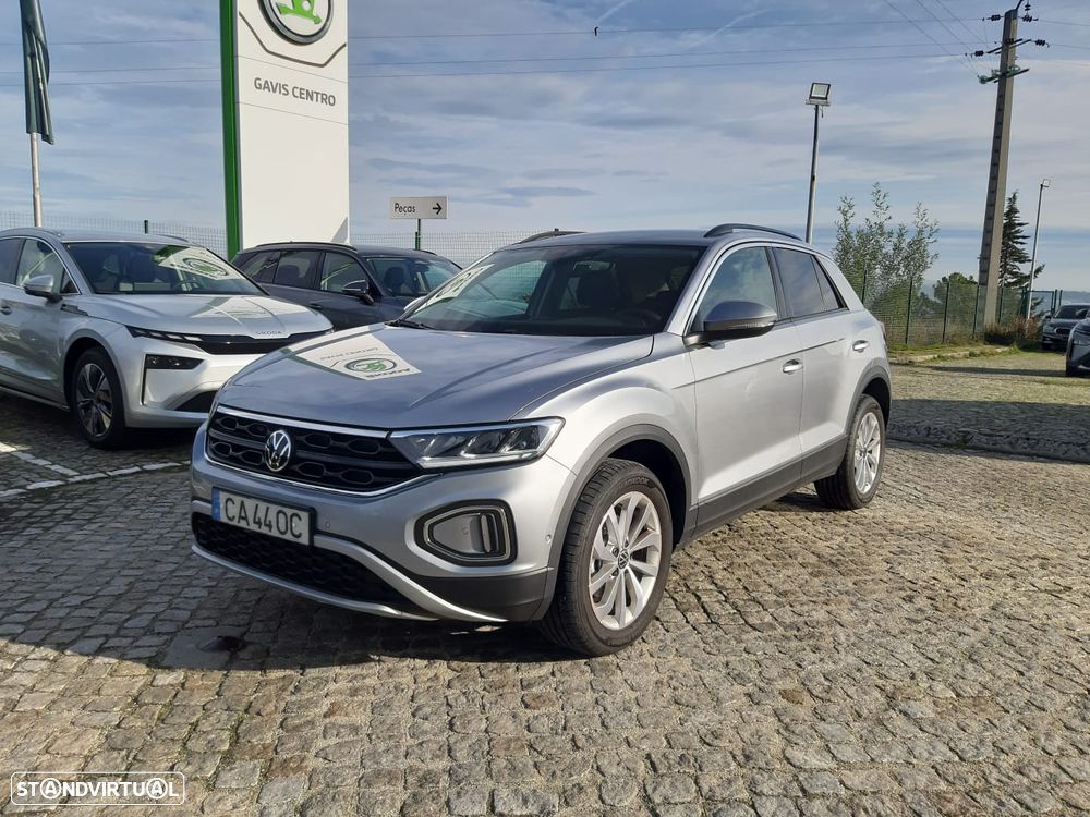 VW T-Roc 1.5 TSI Urban DSG - 3