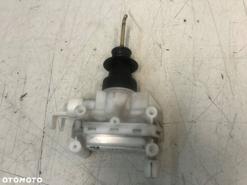 siłownik zamka zawór prawy mercedes r129 sl a245 - 5