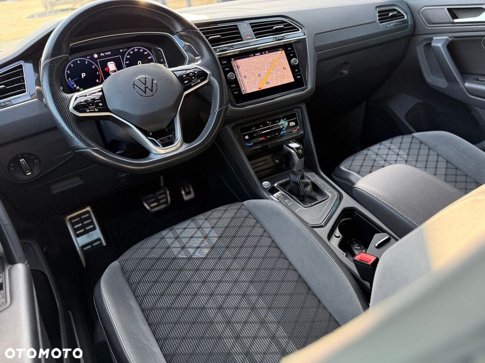Volkswagen Tiguan - 15