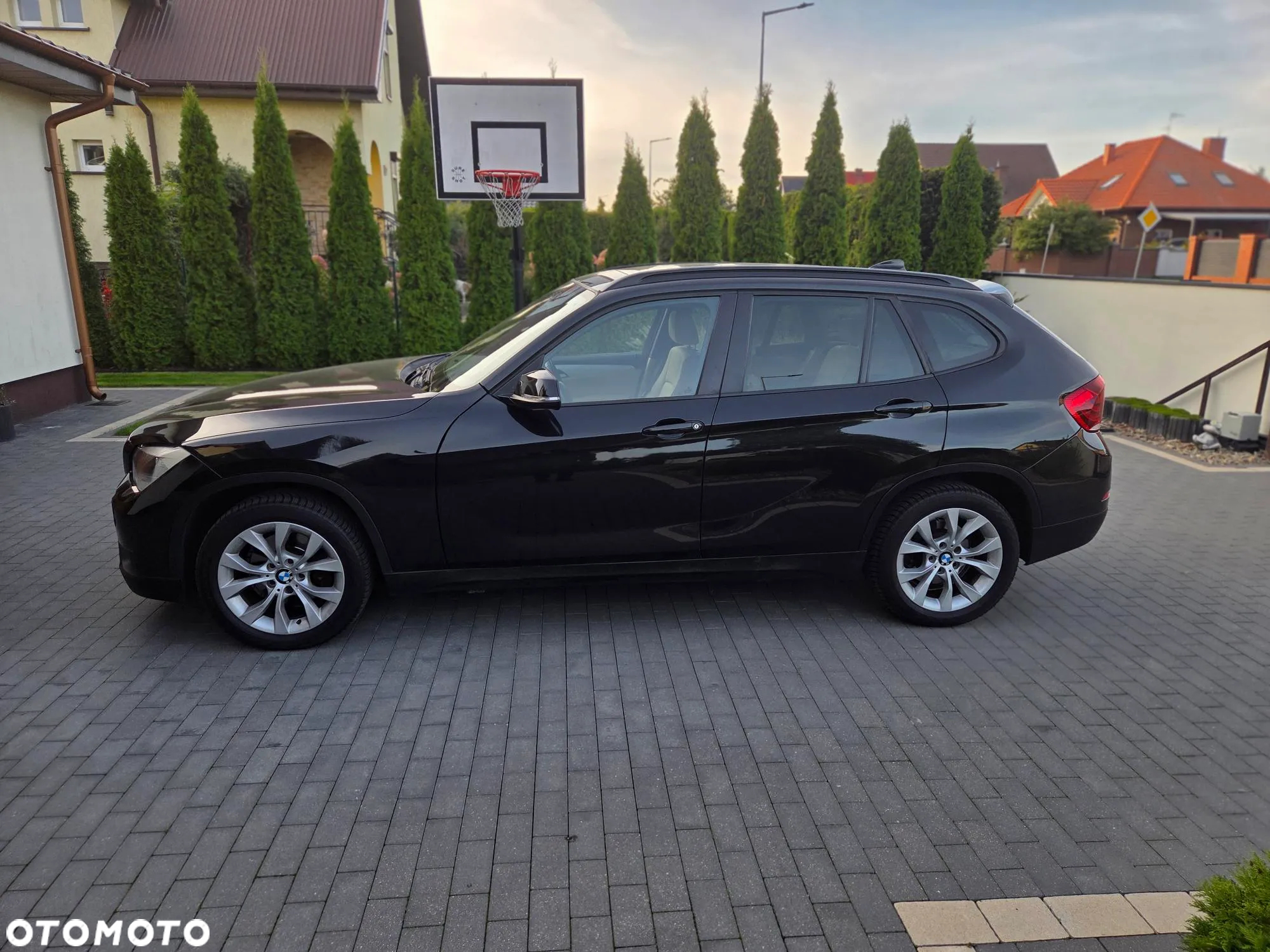 BMW X1 sDrive20d EfficientDynamics Edition - 4