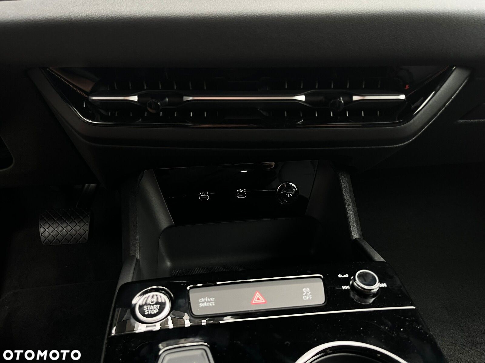 Audi A6 Sportback e-tron - 11