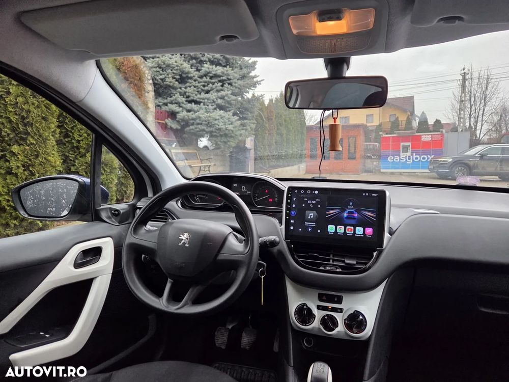 Peugeot 208 PureTech 68 Like - 8