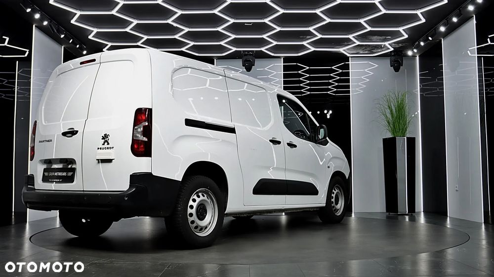 Peugeot Partner 1.5 BlueHDi 100 PREMIUM Long 950 4d - 9