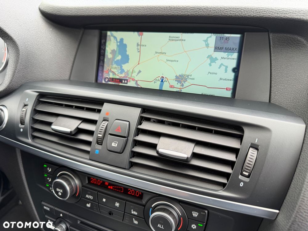 BMW X3 xDrive20d - 32