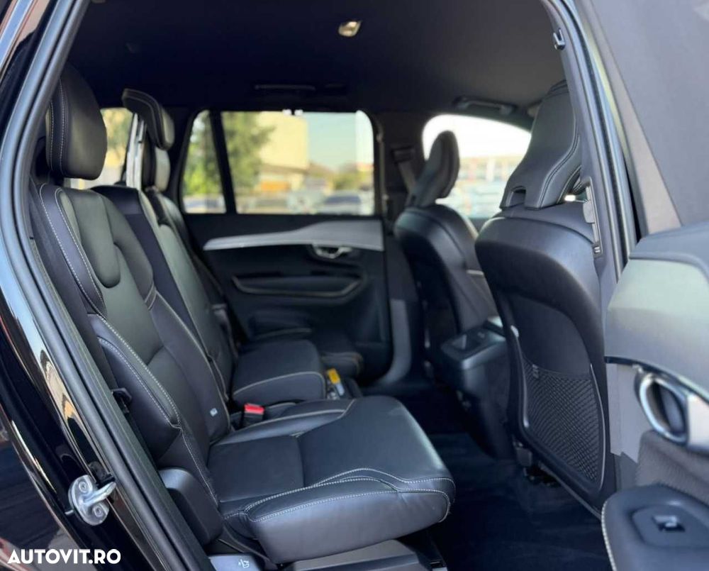 Volvo XC 90 B5 D AWD Plus Bright - 23
