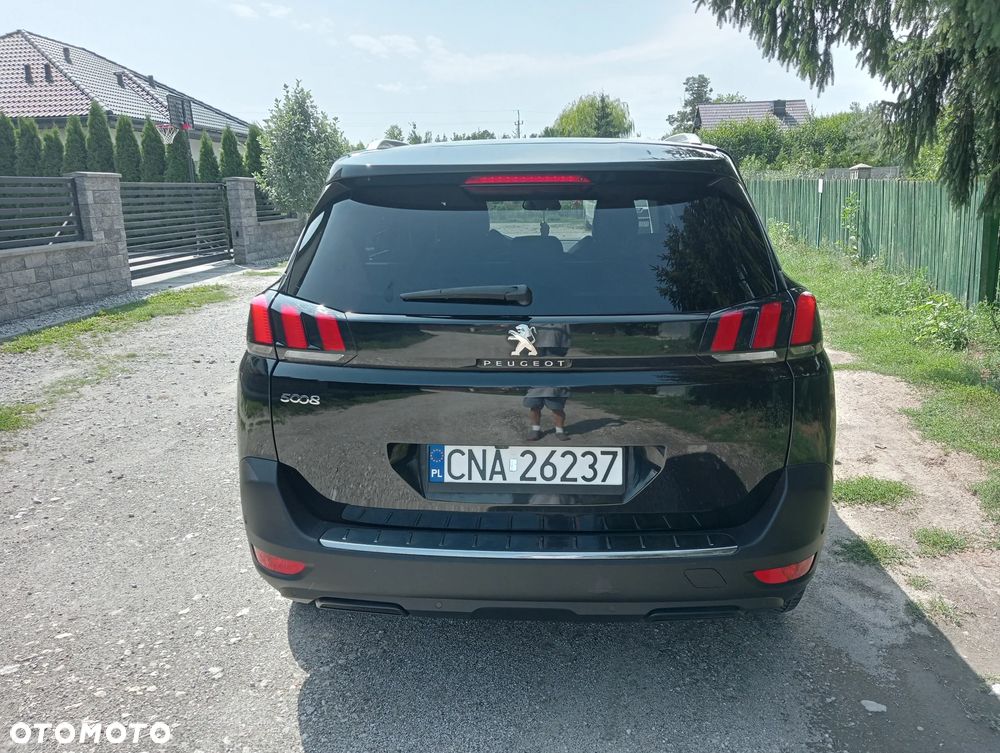 Peugeot 5008 - 4