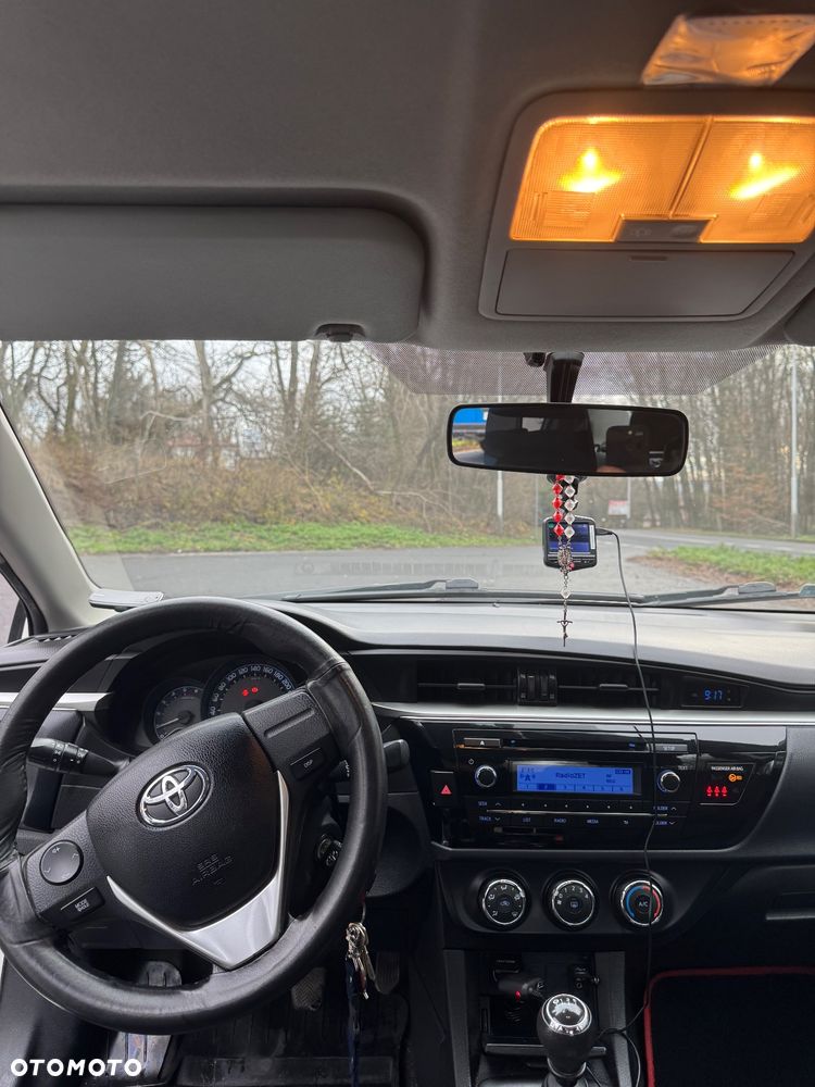 Toyota Corolla 1.4 D-4D Comfort - 11