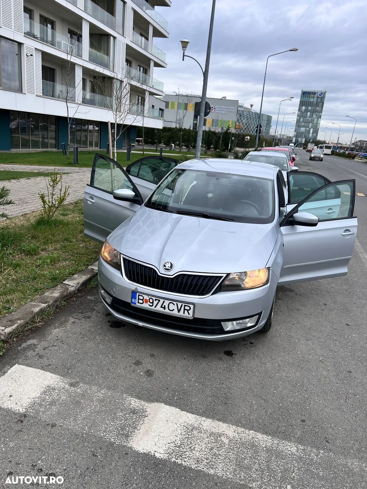 Skoda RAPID 1.6 TDI Elegance - 8