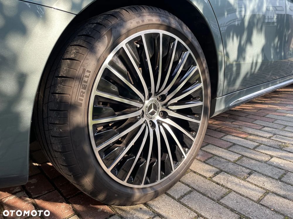 Mercedes-Benz Klasa E 220 d 9G-TRONIC - 11