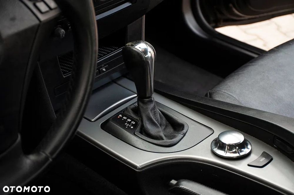 BMW Seria 5 - 22