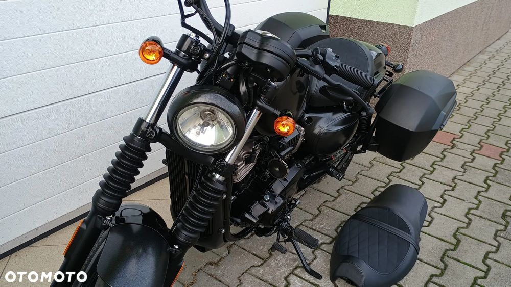 Hyosung GV - 13