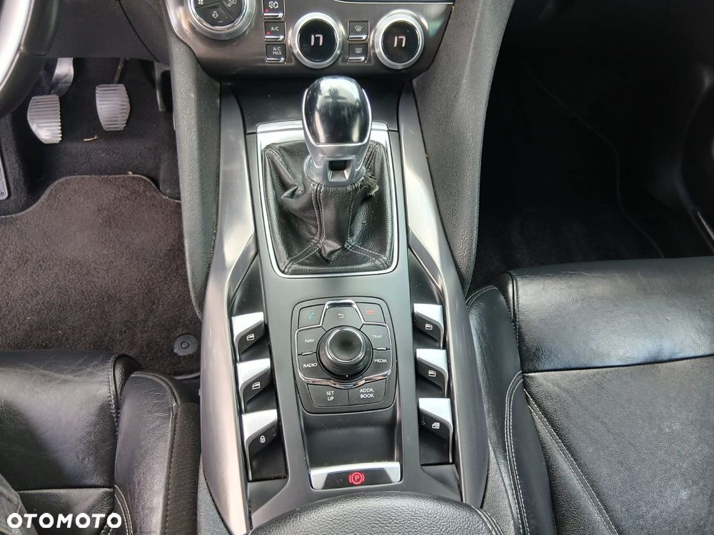 Citroën DS5 BlueHDi 120 Business Class - 29
