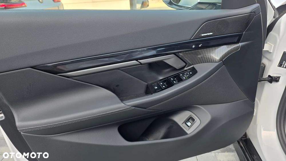 BMW Seria 5 520i mHEV M Sport - 20