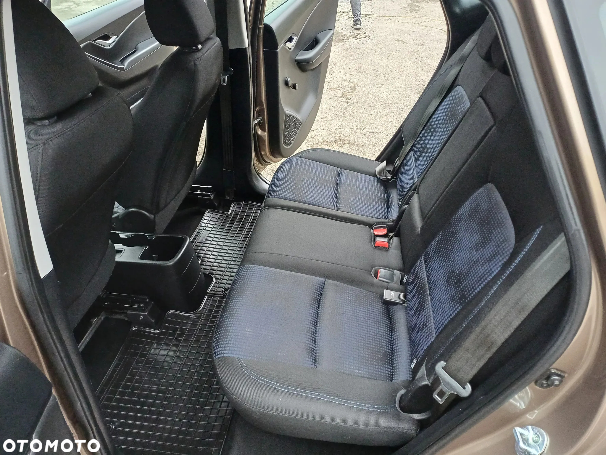 Hyundai ix20 1.4 Classic - 25