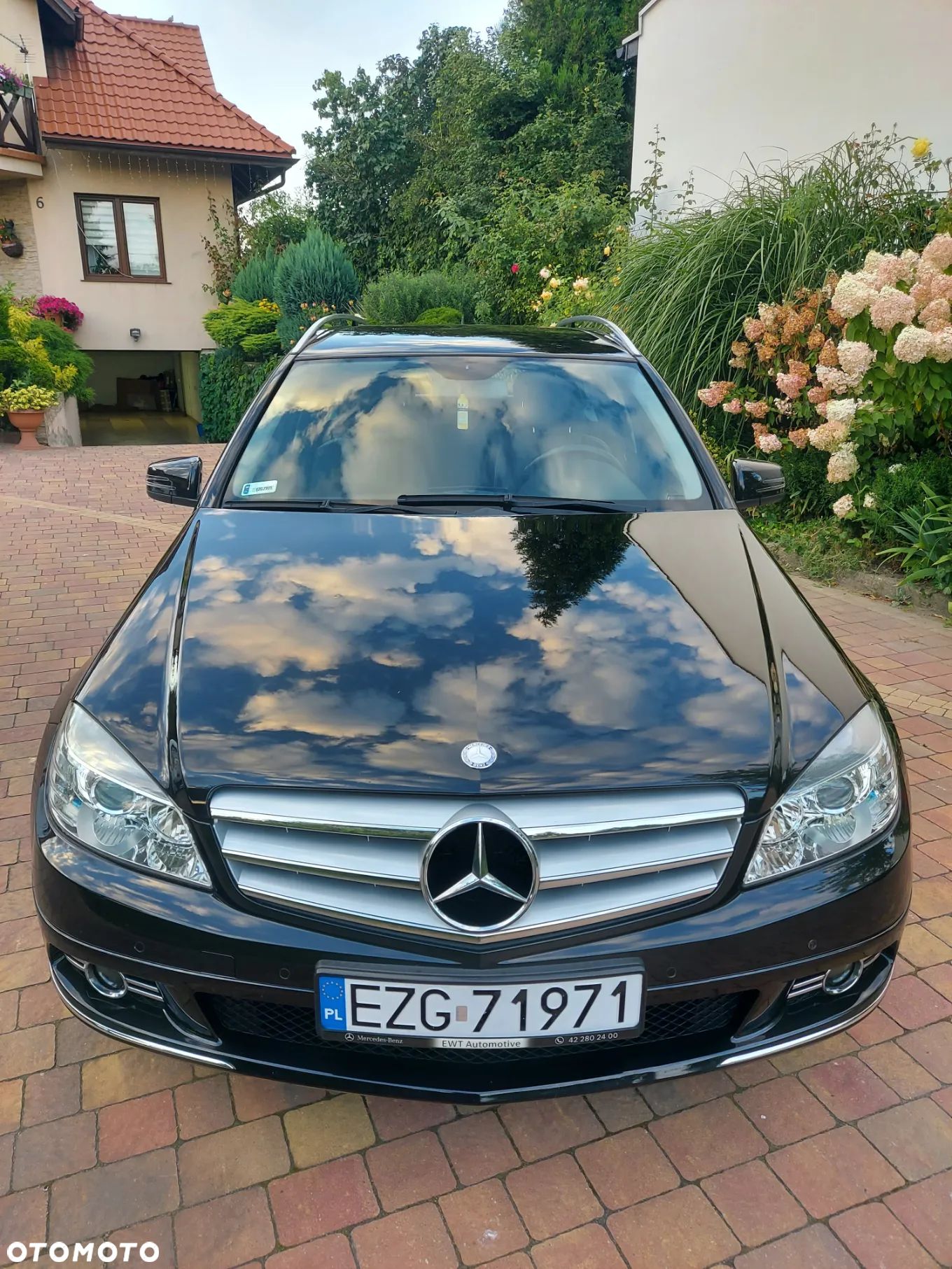 Mercedes-Benz Klasa C 180 T BlueEFFICIENCY Avantgarde - 1