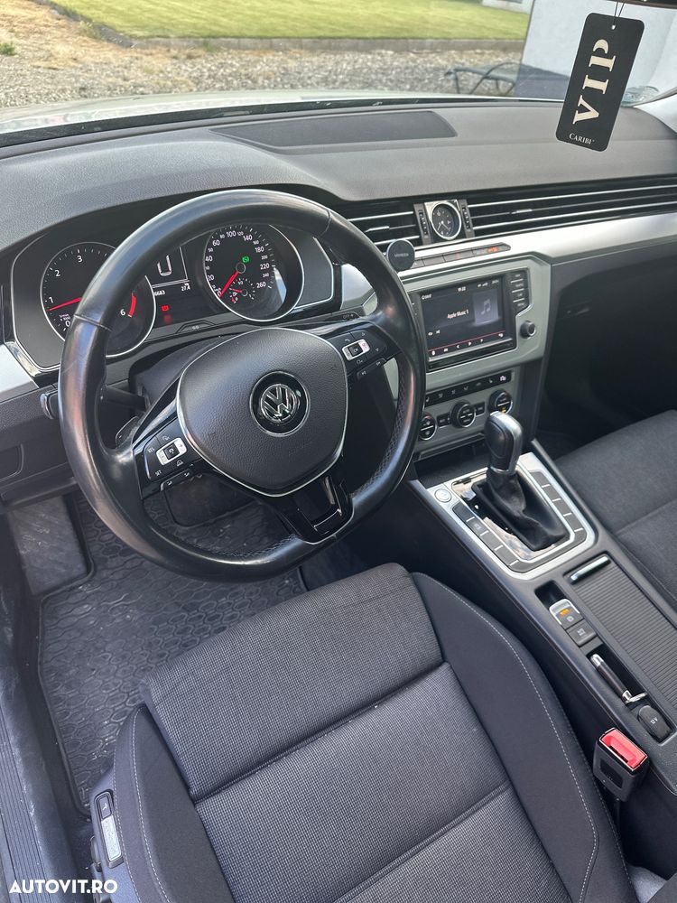 Volkswagen Passat 2.0 TDI DSG Comfortline - 5