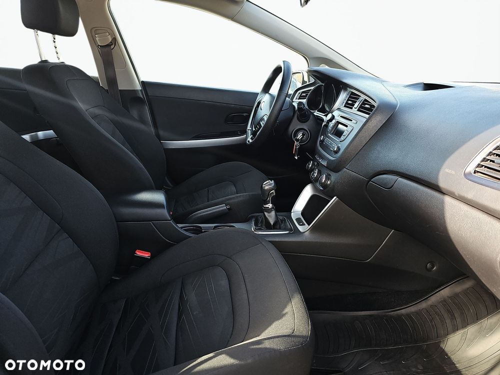 Kia Ceed Cee'd 1.6 CRDi M - 12