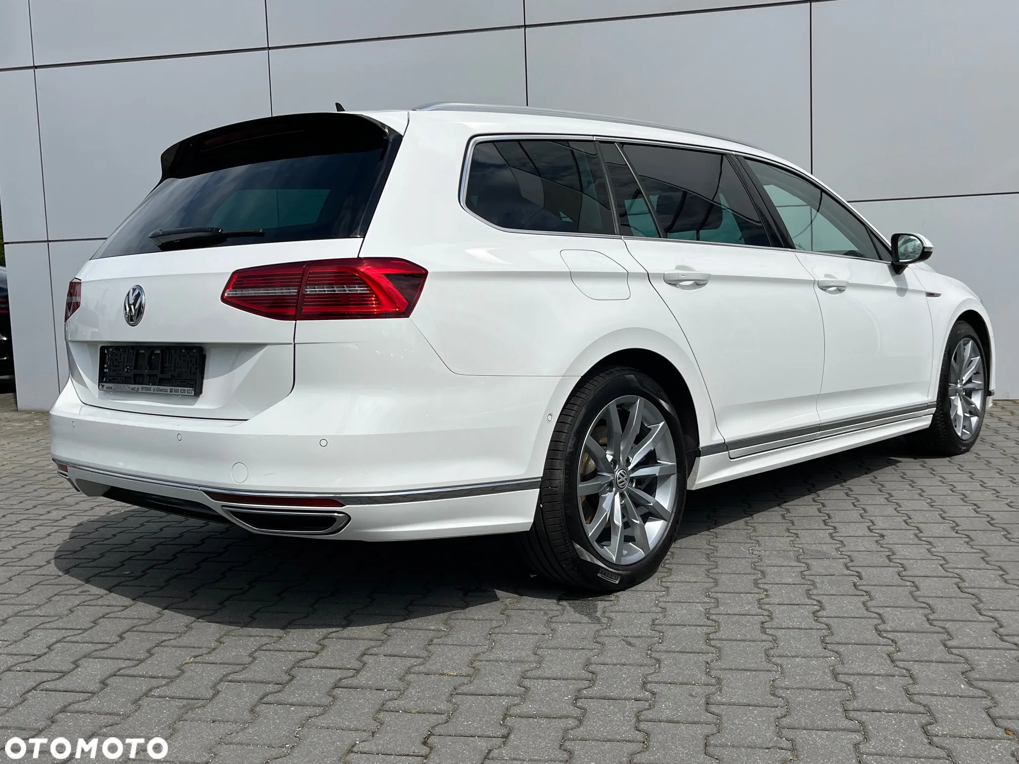 Volkswagen Passat 2.0 TDI Bi-Turbo BMT 4Mot Highline DSG - 10