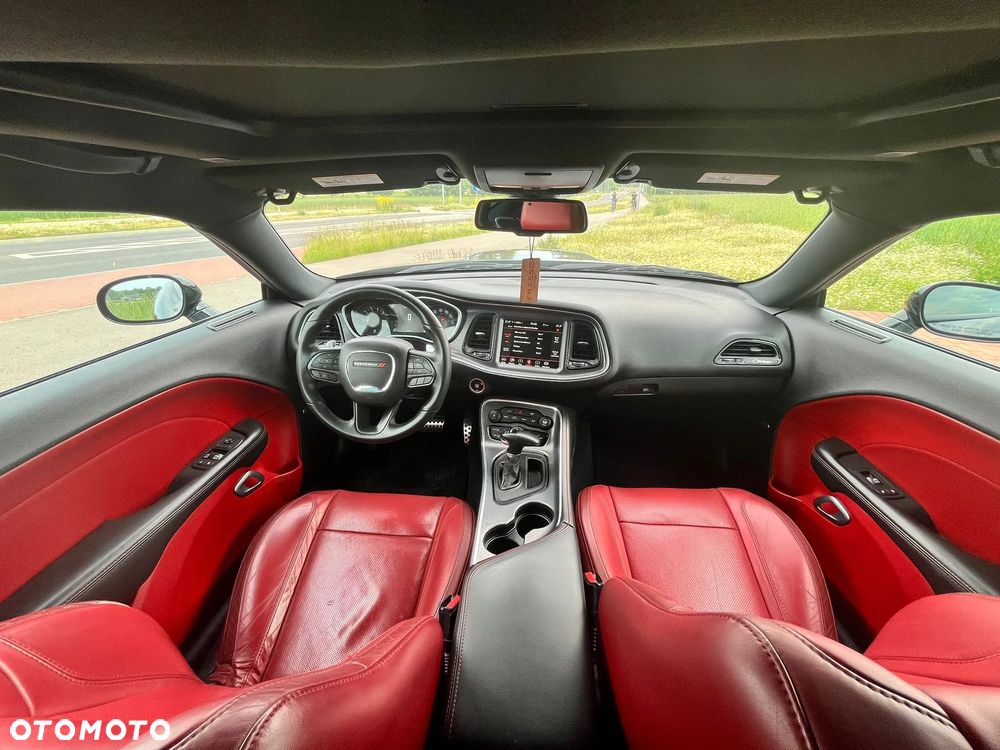 Dodge Challenger 5.7 R/T - 10