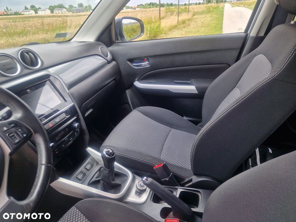 Suzuki Vitara 1.6 XLED 2WD - 15