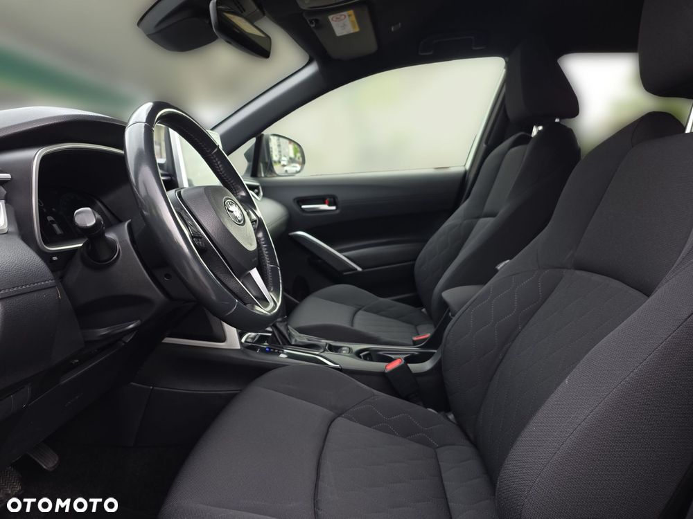 Toyota Corolla Cross - 15