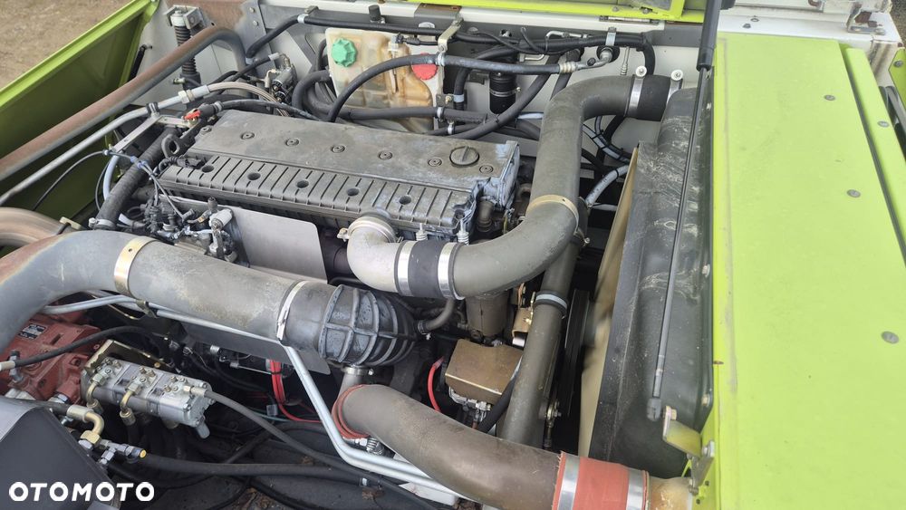 Claas Tucano 340 - 17