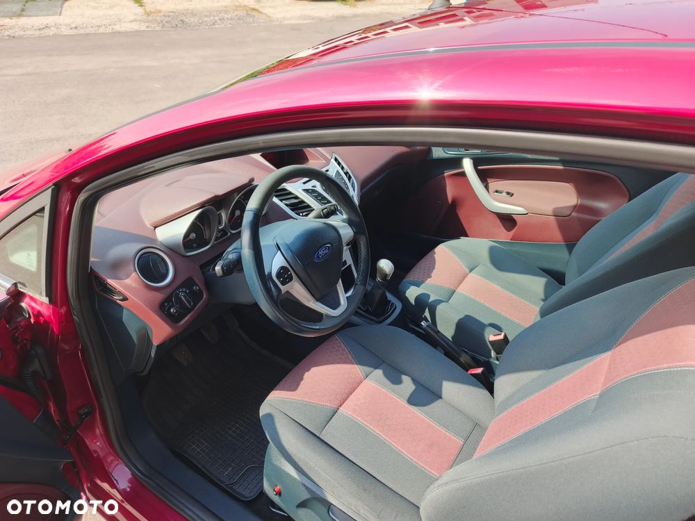 Ford Fiesta 1.25 Titanium - 17