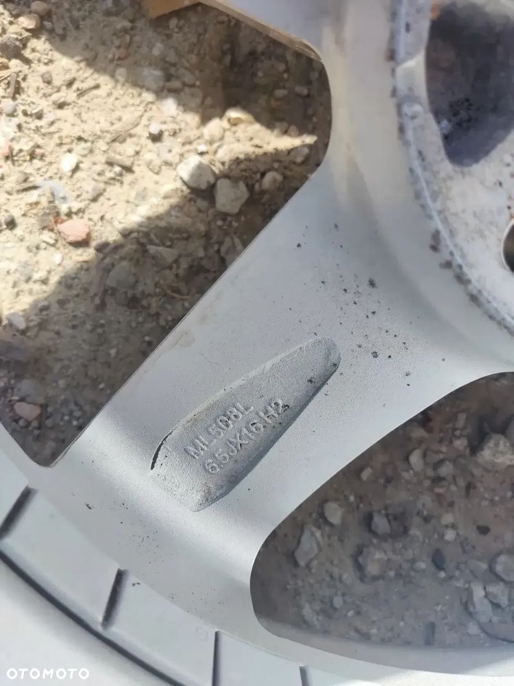 FELGI ALUMINIOWE KIA SPORTAGE CEED SOUL VENGAI 16 cali KH216516 5X114.3 6.5JX16H2 - 7