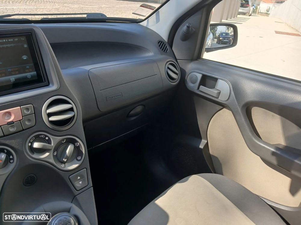 Fiat Panda 1.2 Mamy TomTom - 17