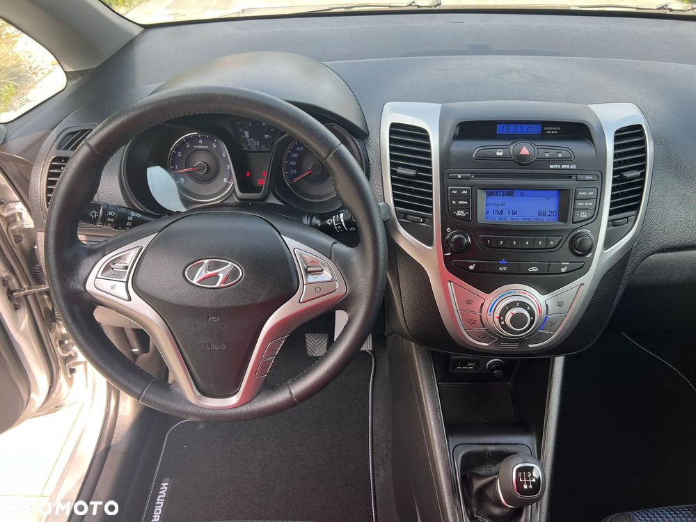 Hyundai ix20 1.4 UEFA EURO 2012 Edition - 27