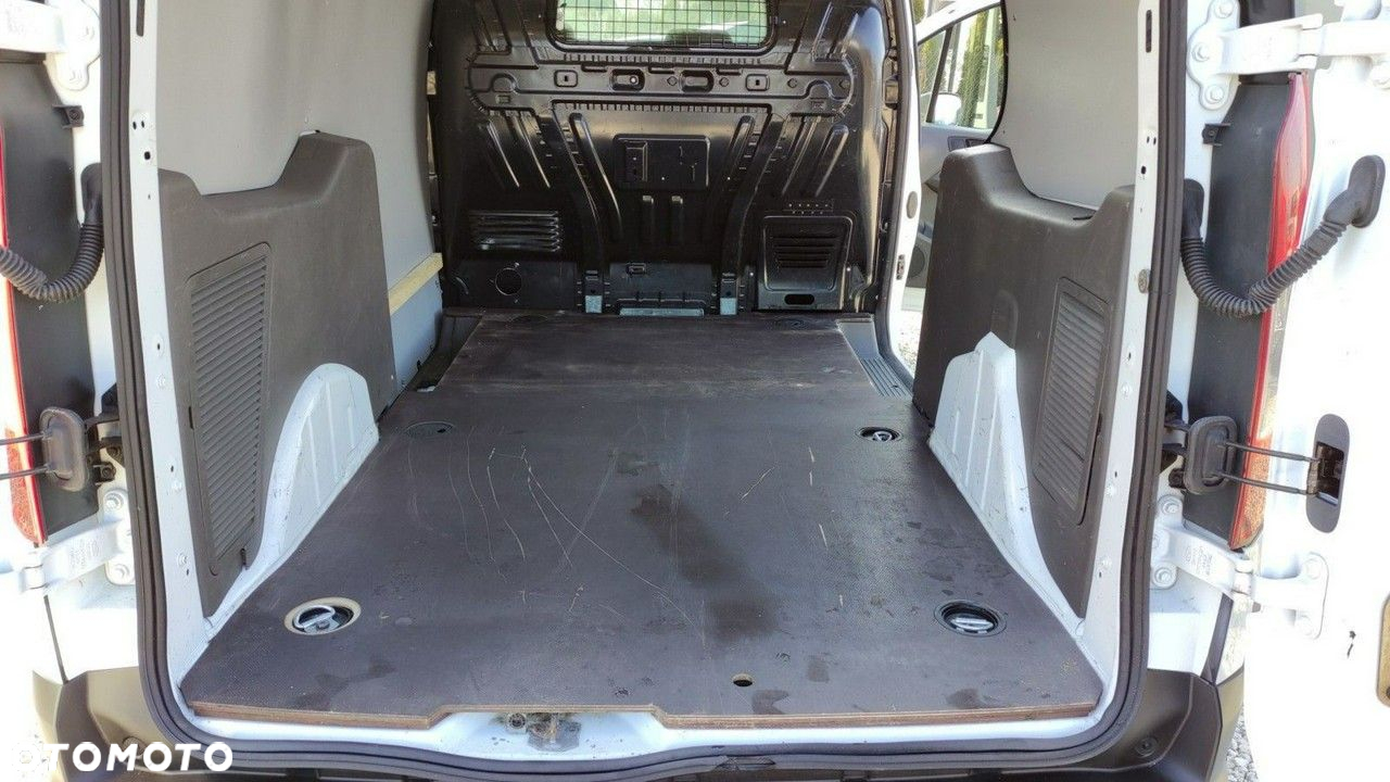 Ford transit-connect - 13