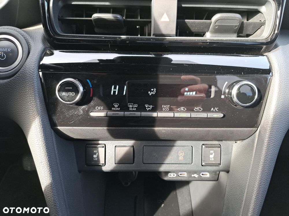 Toyota Yaris Cross Hybrid 1.5 Style - 23