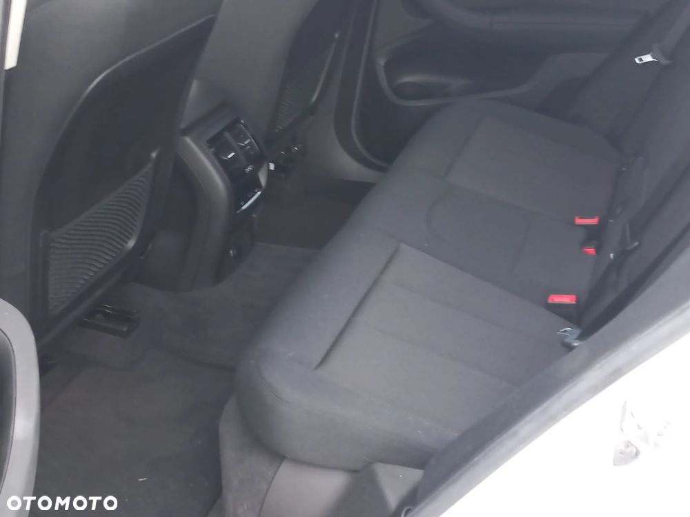 BMW X3 xDrive20i - 12