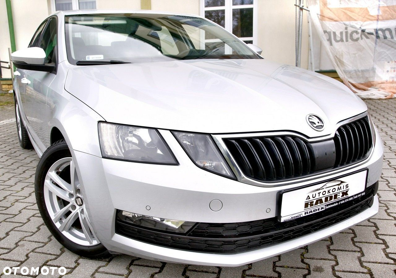 Skoda Octavia - 2