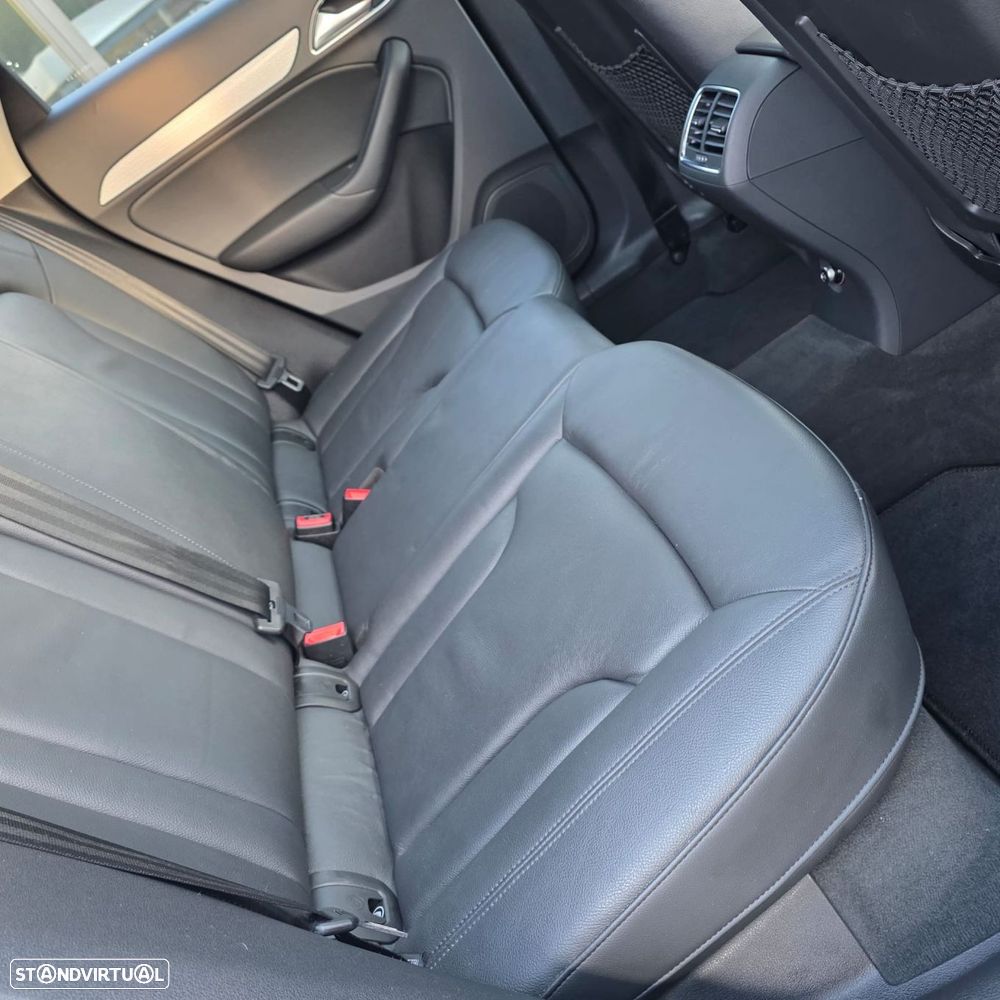 Audi Q3 2.0 TDI quattro S-line S-tronic - 38