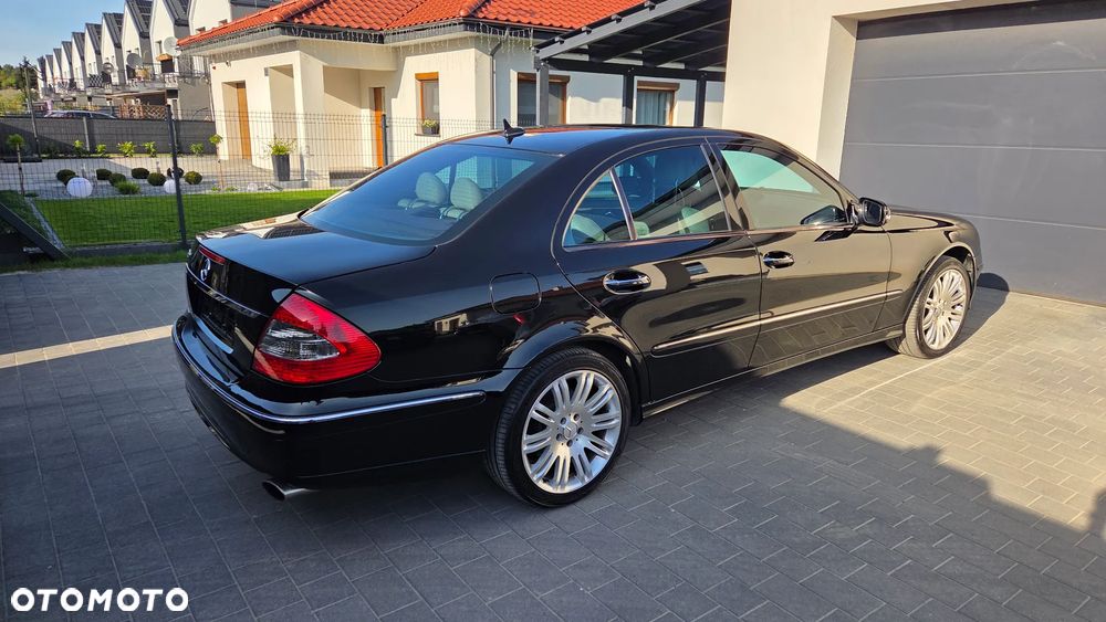 Mercedes-Benz Klasa E 500 7G-TRONIC Avantgarde BusinessEDITION - 8