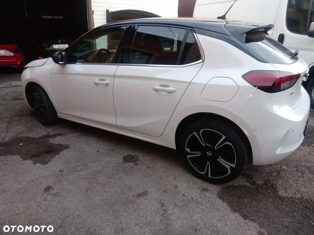 Opel Corsa 1.2 Business S&S - 1