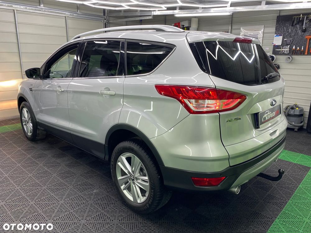 Ford Kuga 1.5 EcoBoost 4x4 Titanium - 2