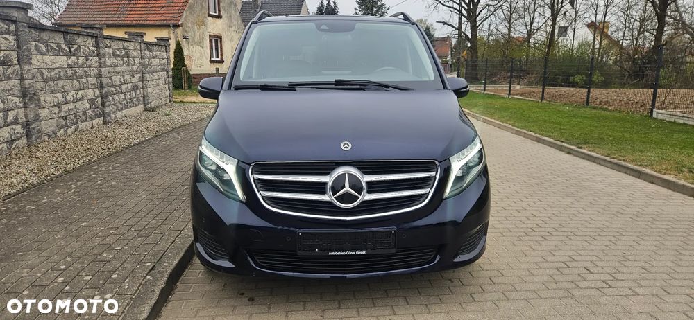 Mercedes-Benz Klasa V 250 (BlueTEC) d kompakt 7G-TRONIC Avantgarde - 2