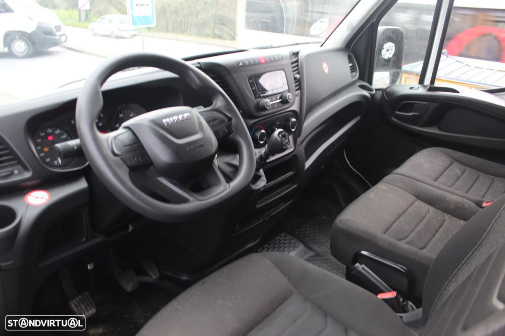 Iveco DAILY 35-160 // 16M3 - 10