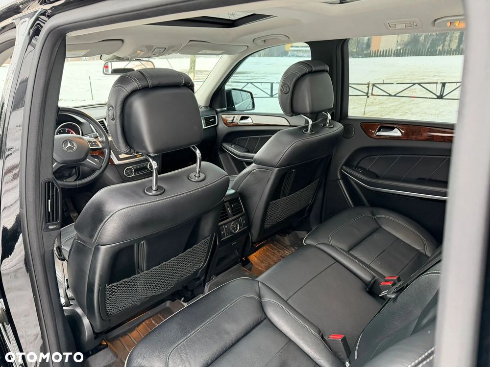 Mercedes-Benz GL 500 4Matic (BlueEFFICIENCY) 7G-TRONIC - 14