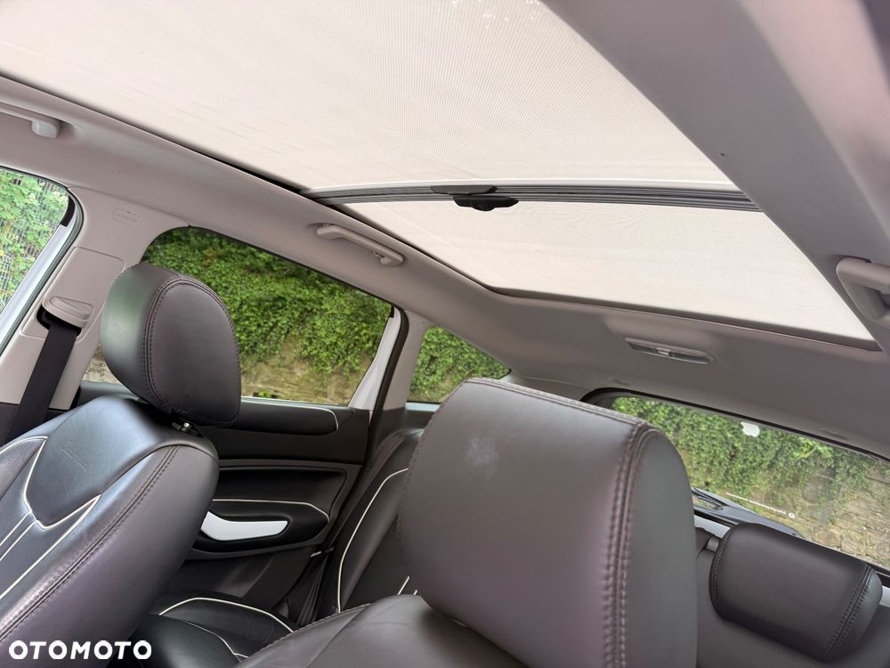 Ford Kuga 2.0 TDCi Titanium - 13
