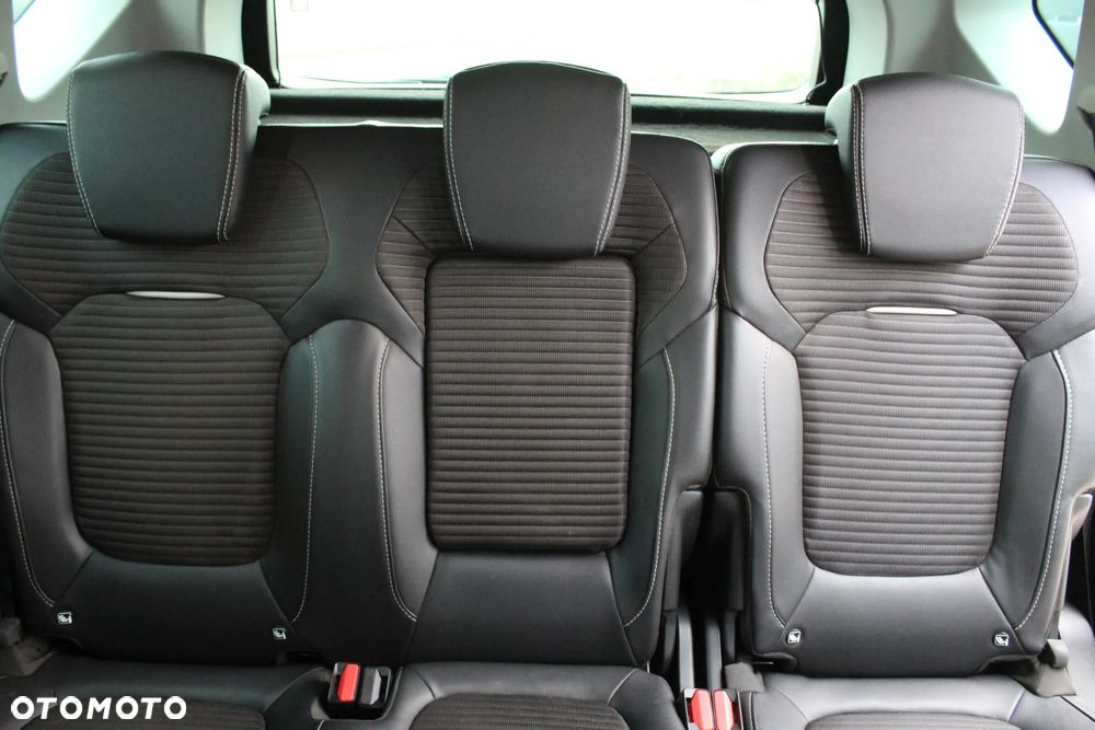 Renault Scenic 1.2 TCE Energy Bose - 38