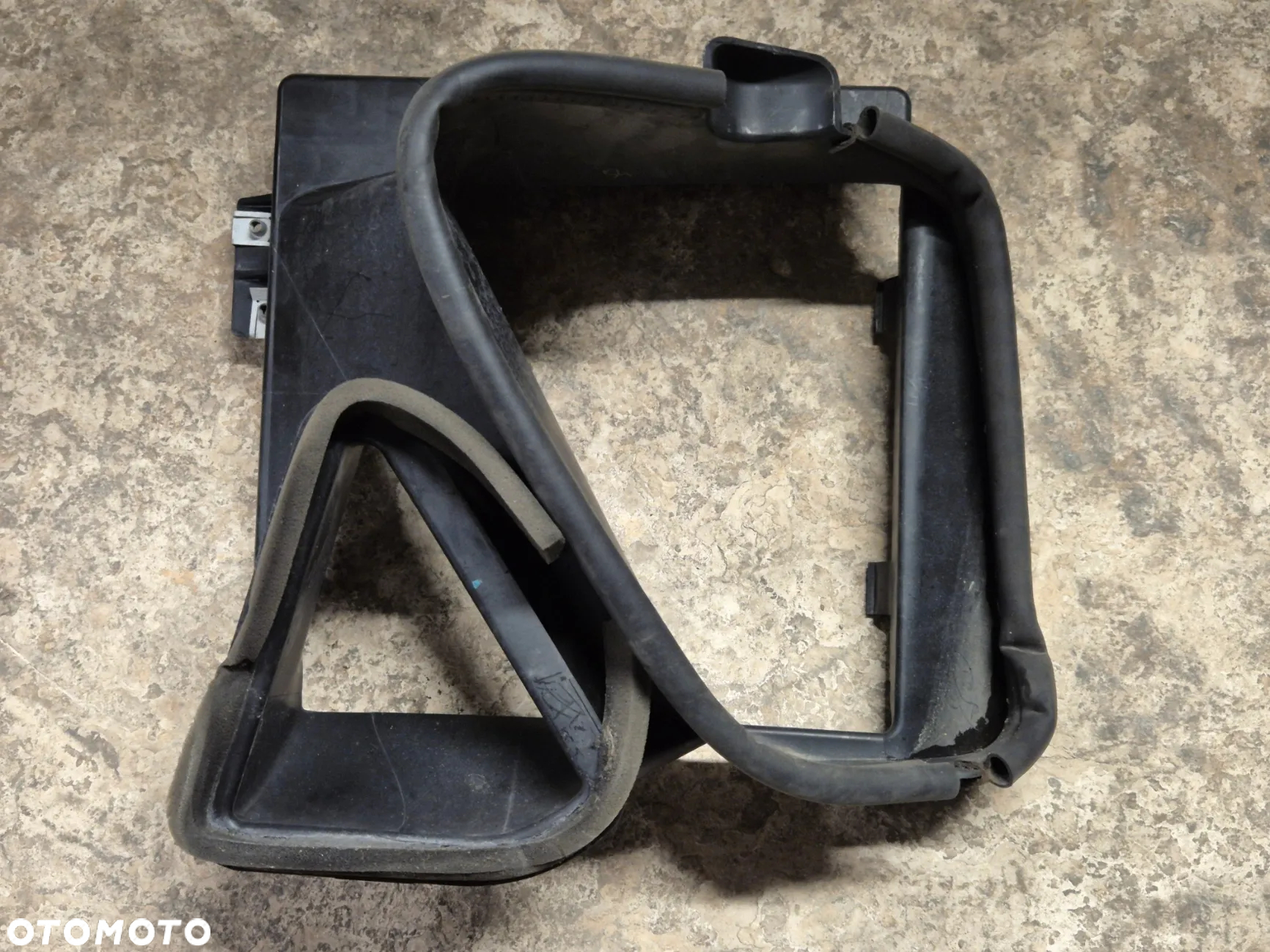 Kierownica wlot powietrza lewa prawa Range Rover Velar K8AM8C465AA K8AM8C464AA - 2