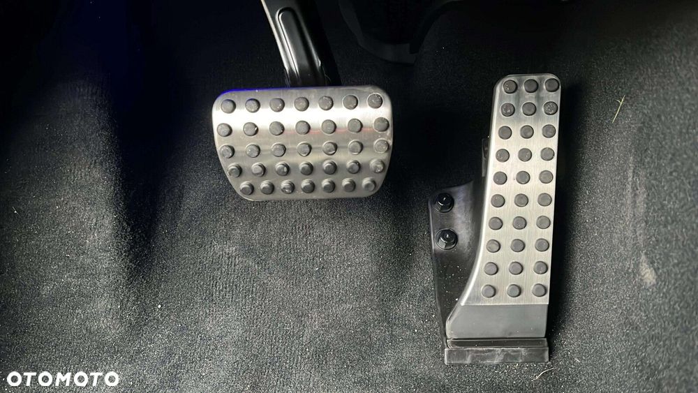 Mercedes-Benz GLC - 20