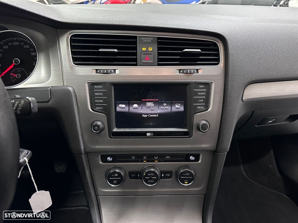 VW Golf Variant 1.6 TDi BlueMotion Confortline - 10