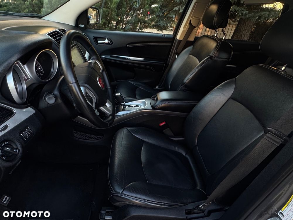 Fiat Freemont 2.0 Multijet 16V DPF Automatik Allrad Lounge - 26