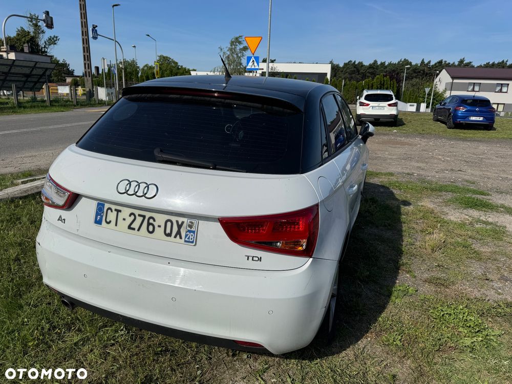 Audi A1 Sportback 1.6 TDI S line edition - 5
