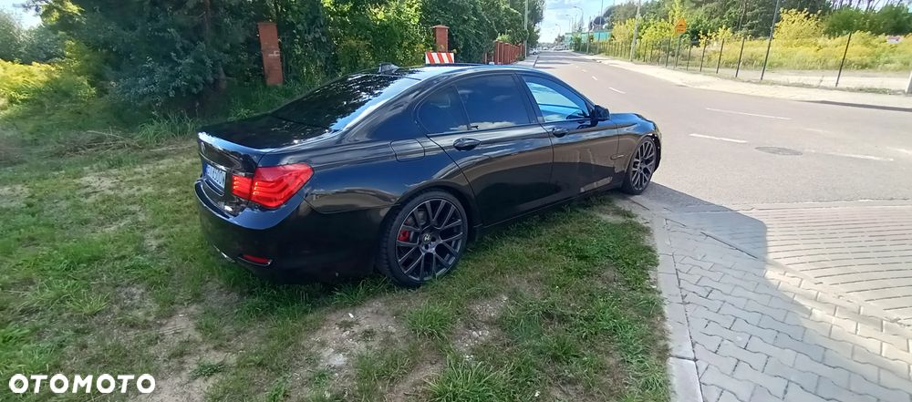BMW Seria 7 730d - 4