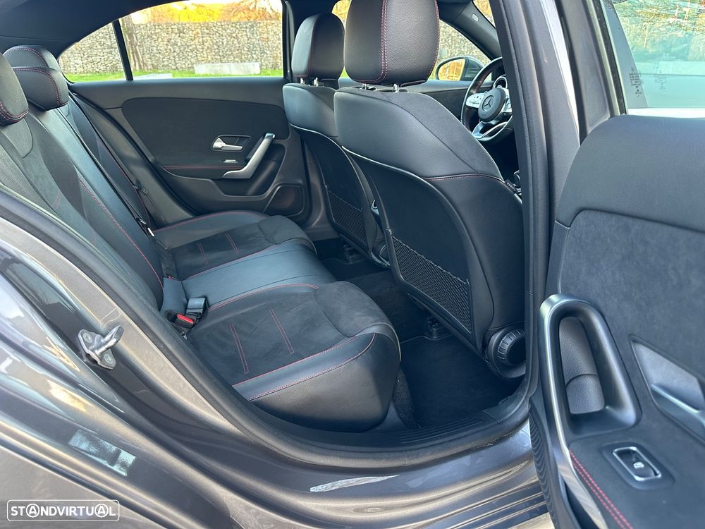 Mercedes-Benz A 180 d AMG Line Aut. - 30